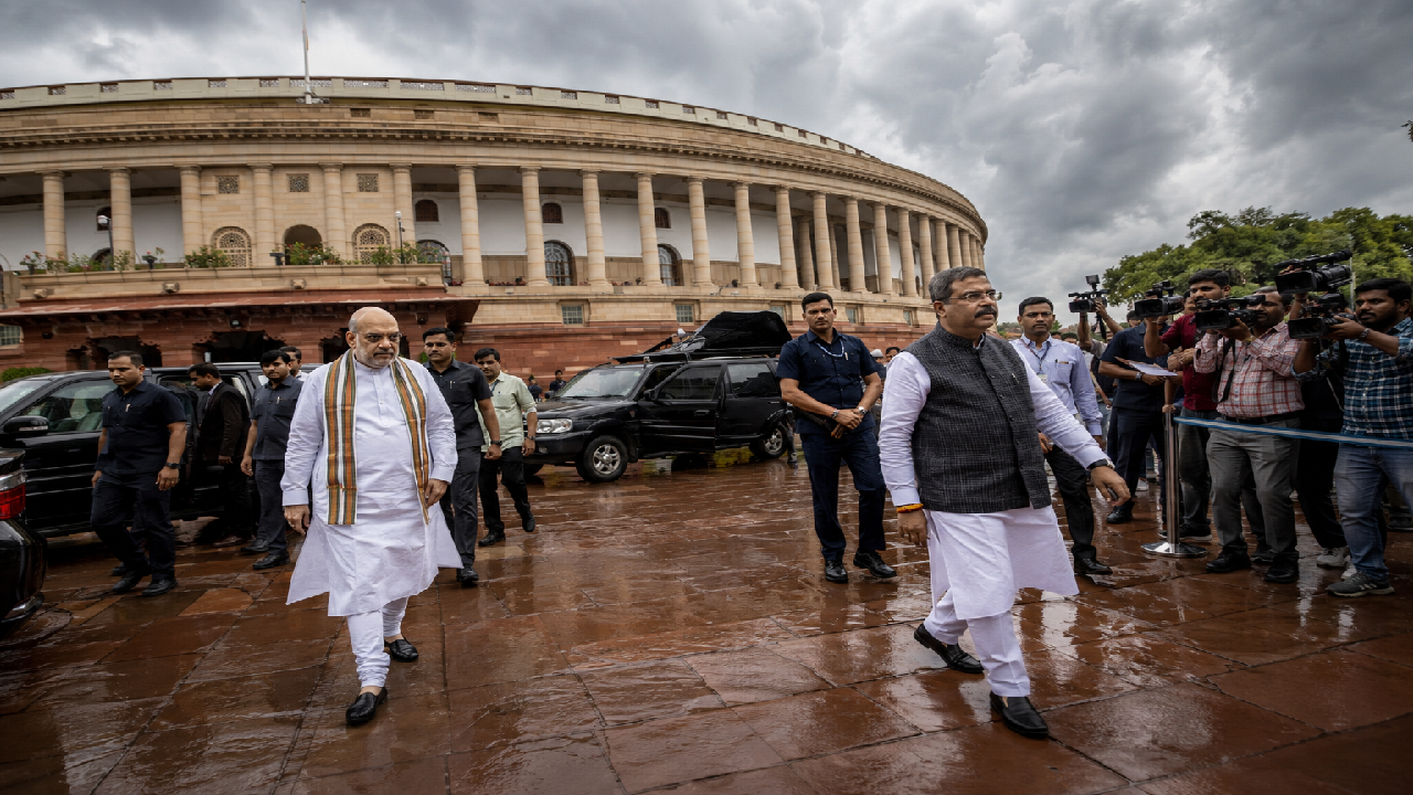 Dharmendra Pradhan Amit Shah Meeting